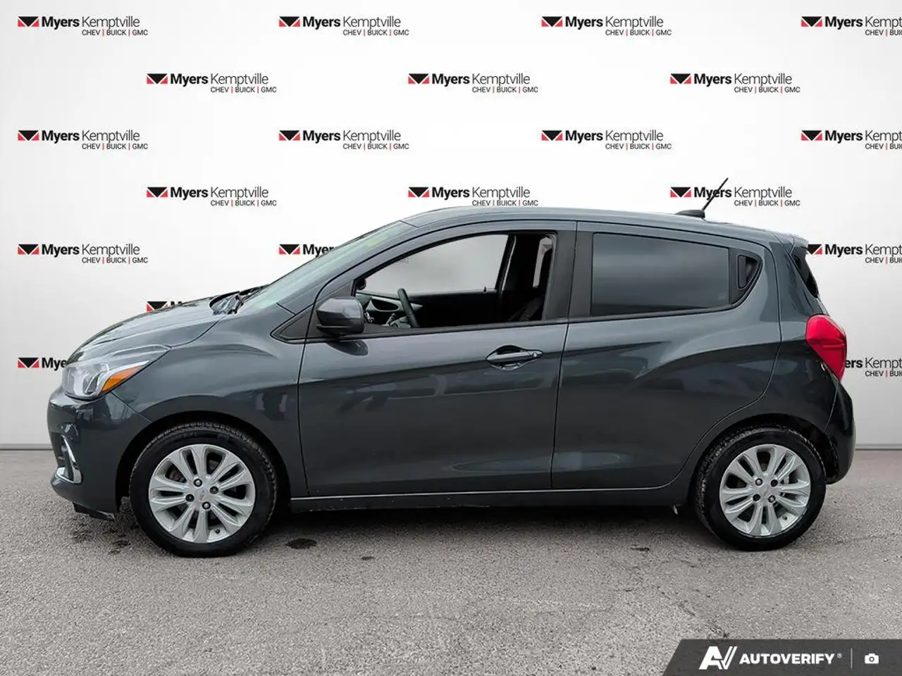 Chevrolet Spark photo Chevrolet Spark