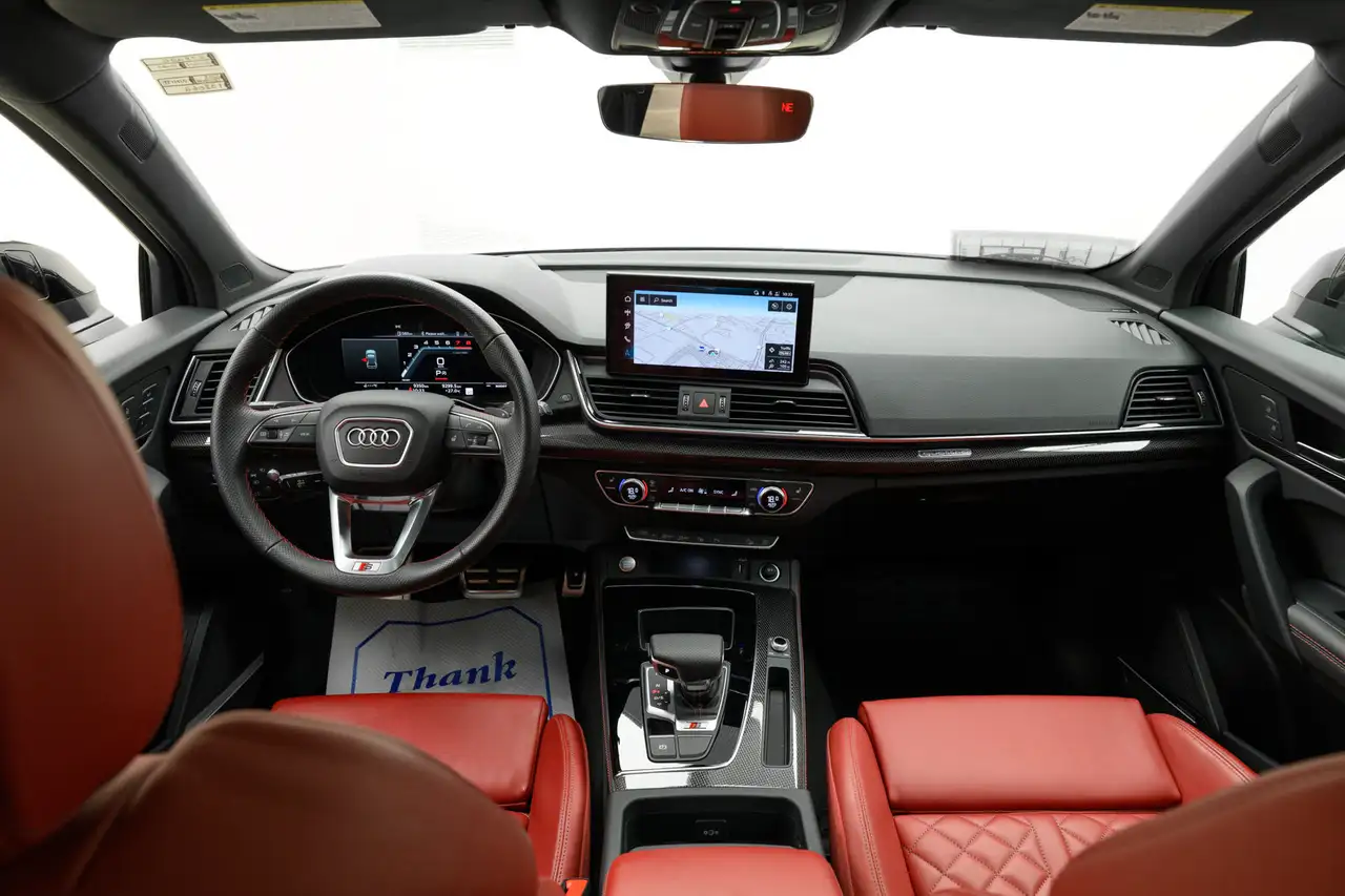 Audi SQ5 снимка Audi SQ5