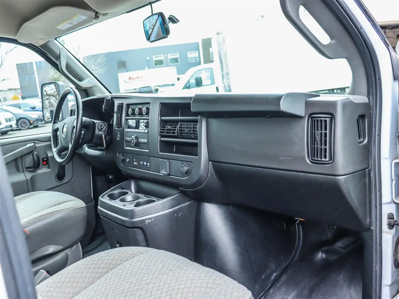 Chevrolet Express photo Chevrolet Express
