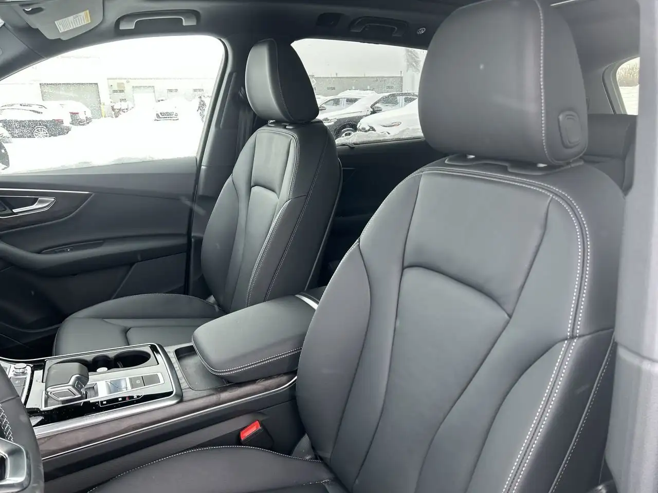 Audi Q7 photo Audi Q7