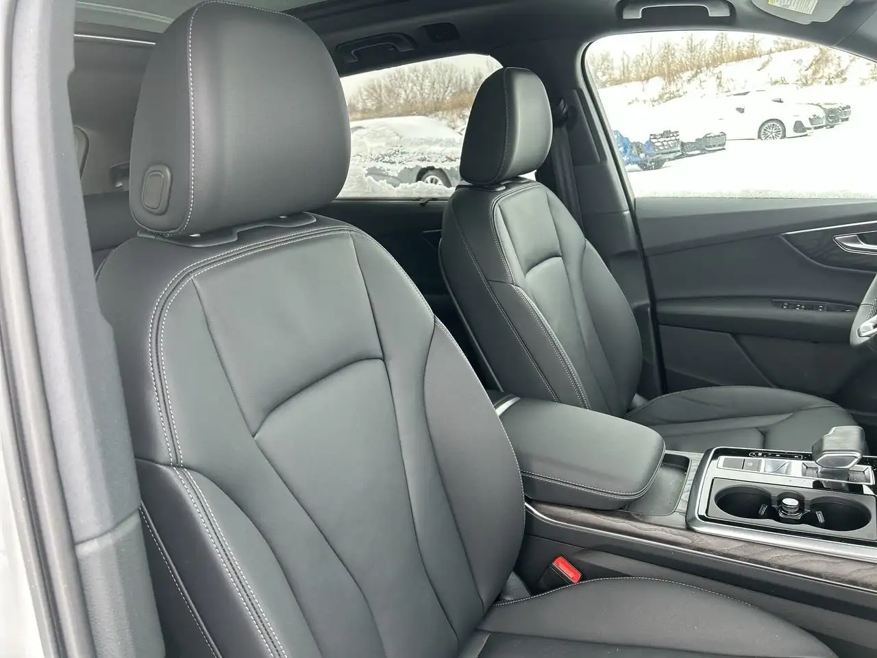Audi Q7 photo Audi Q7