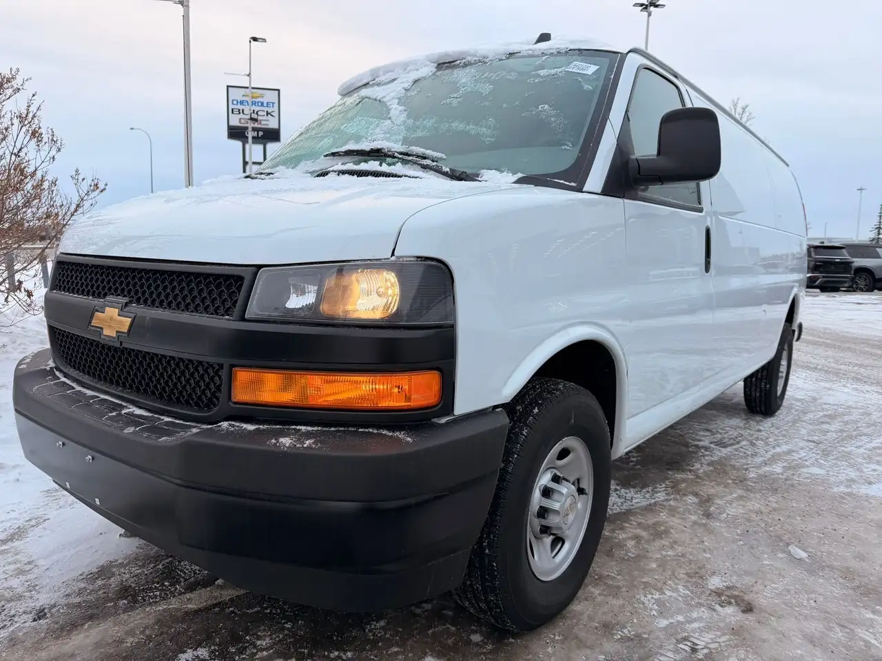 2025 Chevrolet Express 2500