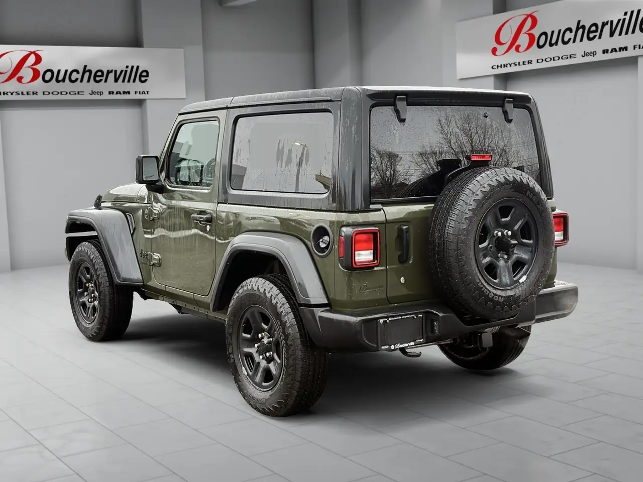 Jeep Wrangler снимка Jeep Wrangler