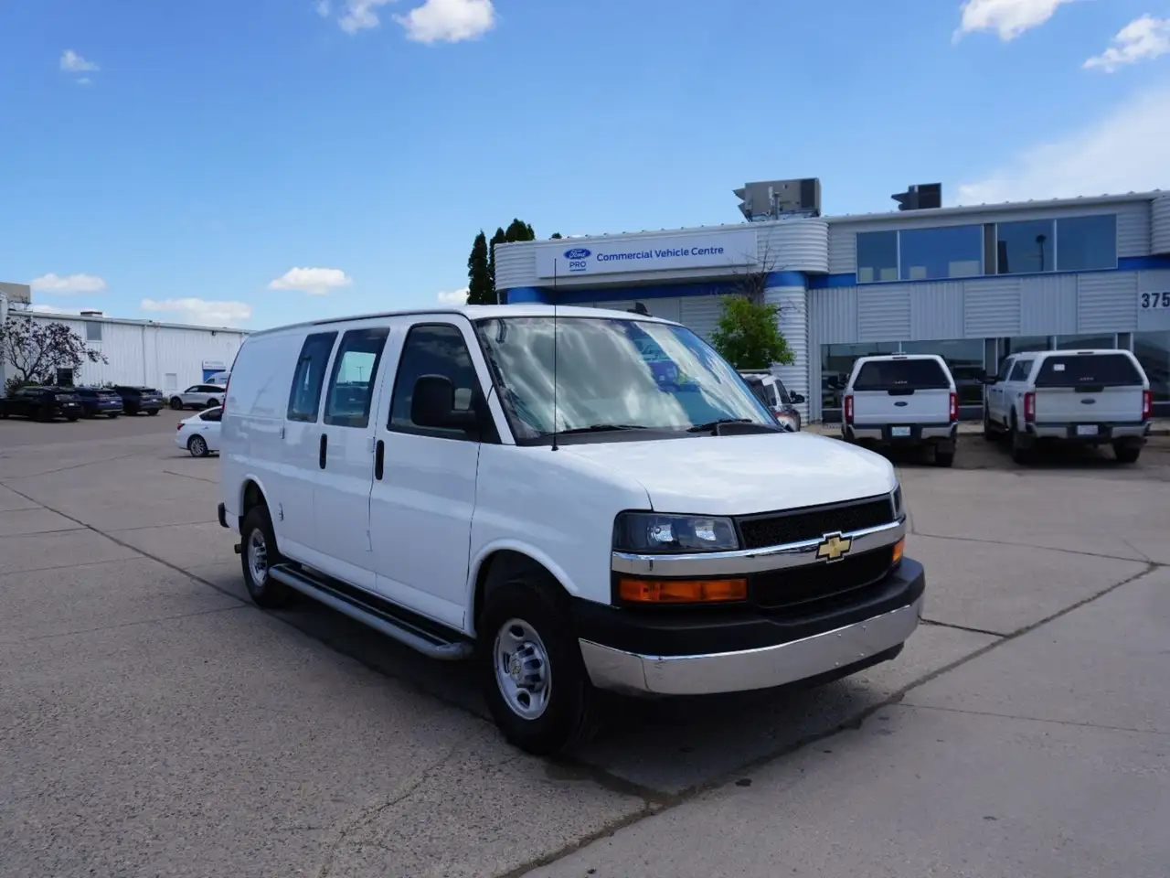 2024 Chevrolet Express 2500