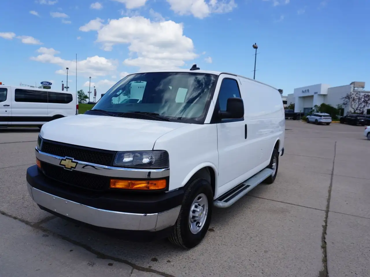 Chevrolet Express 2500 снимка Chevrolet Express 2500