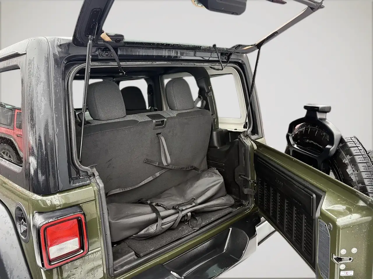 Jeep Wrangler снимка Jeep Wrangler