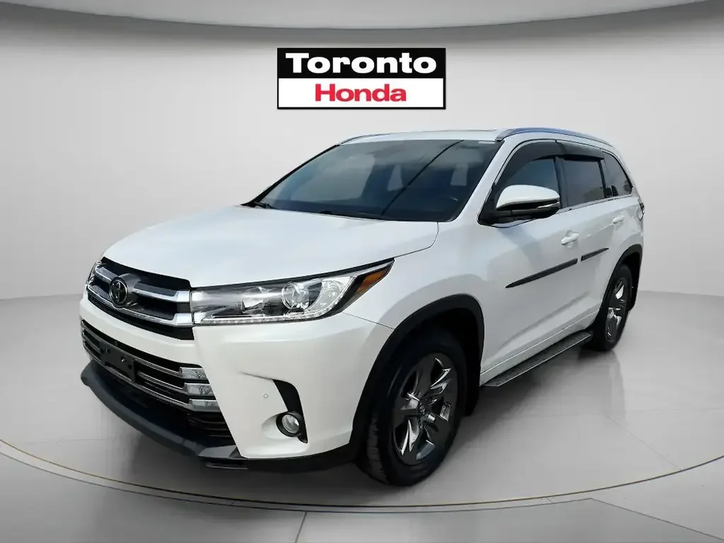 Toyota Highlander снимка Toyota Highlander