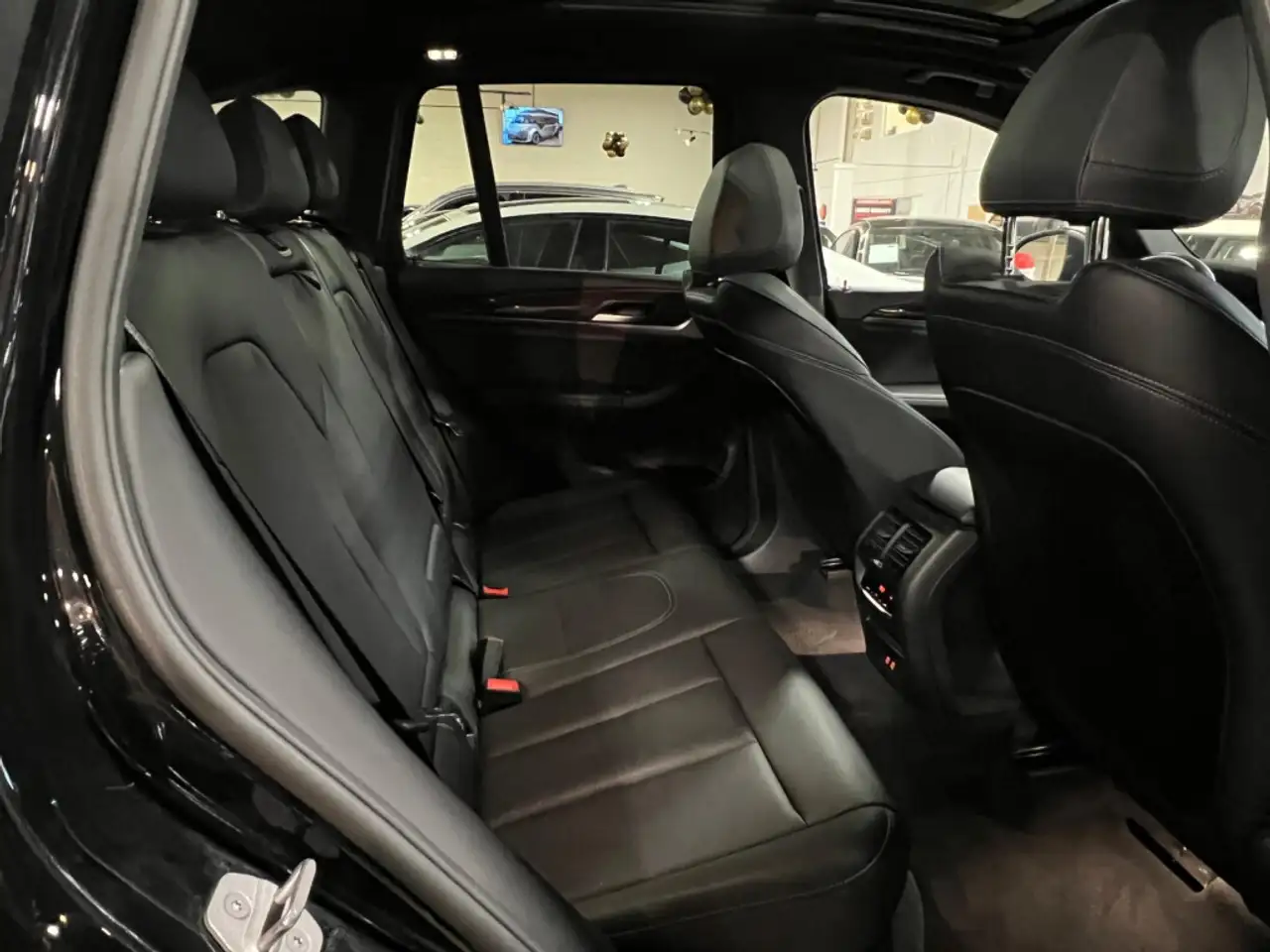 BMW X3 снимка BMW X3