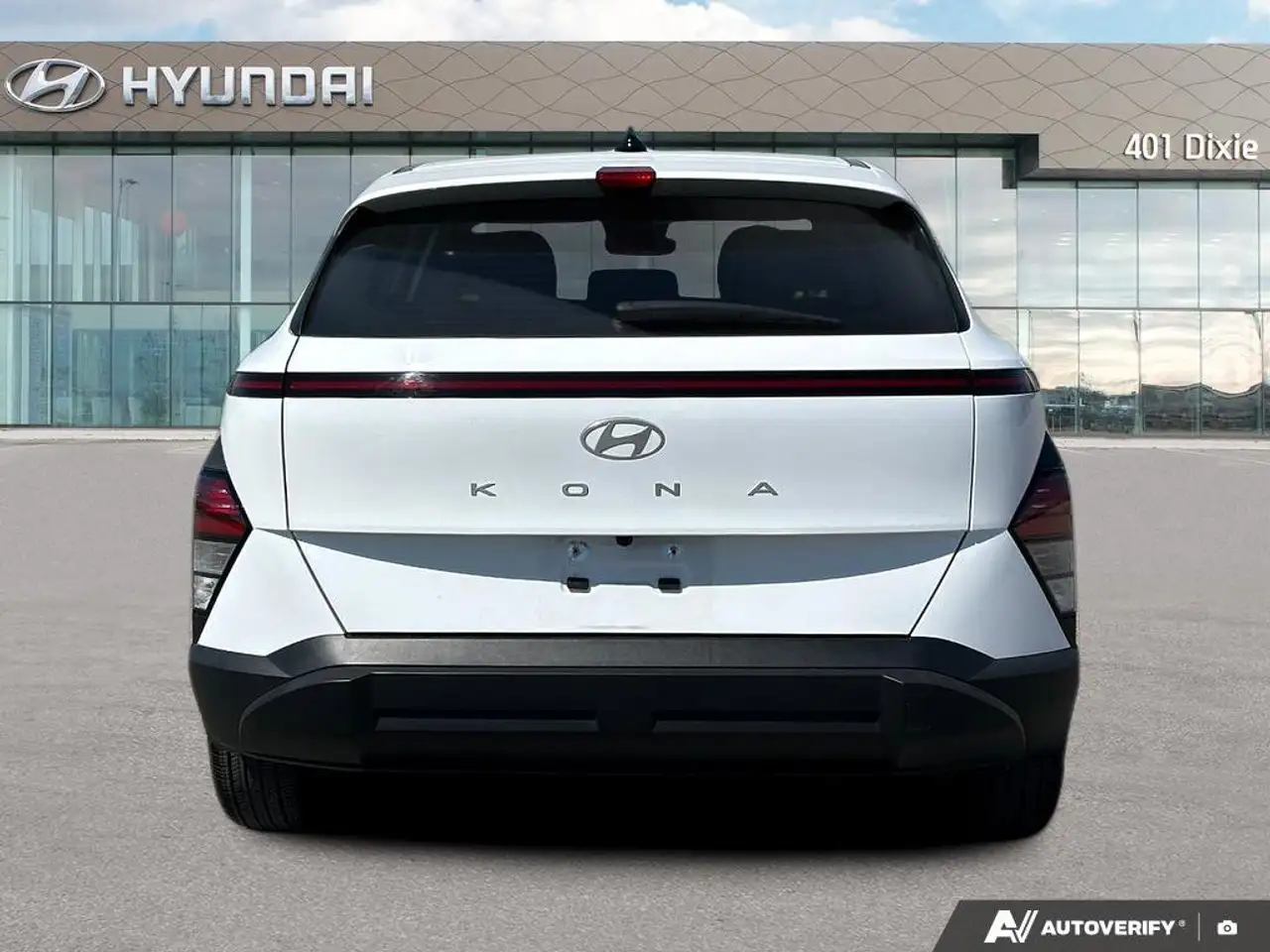 Hyundai KONA снимка Hyundai KONA
