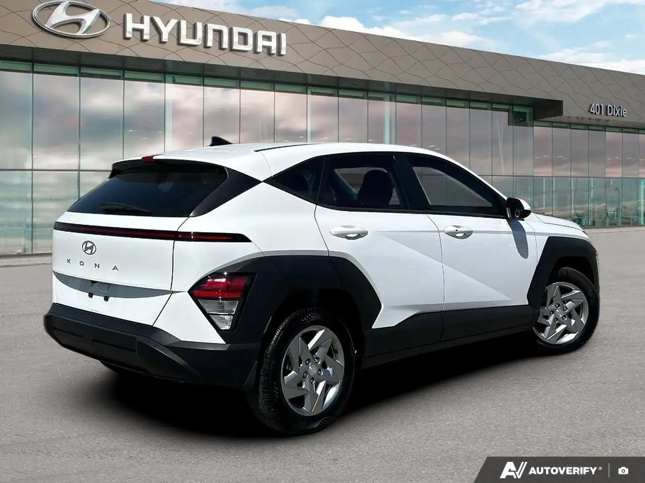 Hyundai KONA снимка Hyundai KONA