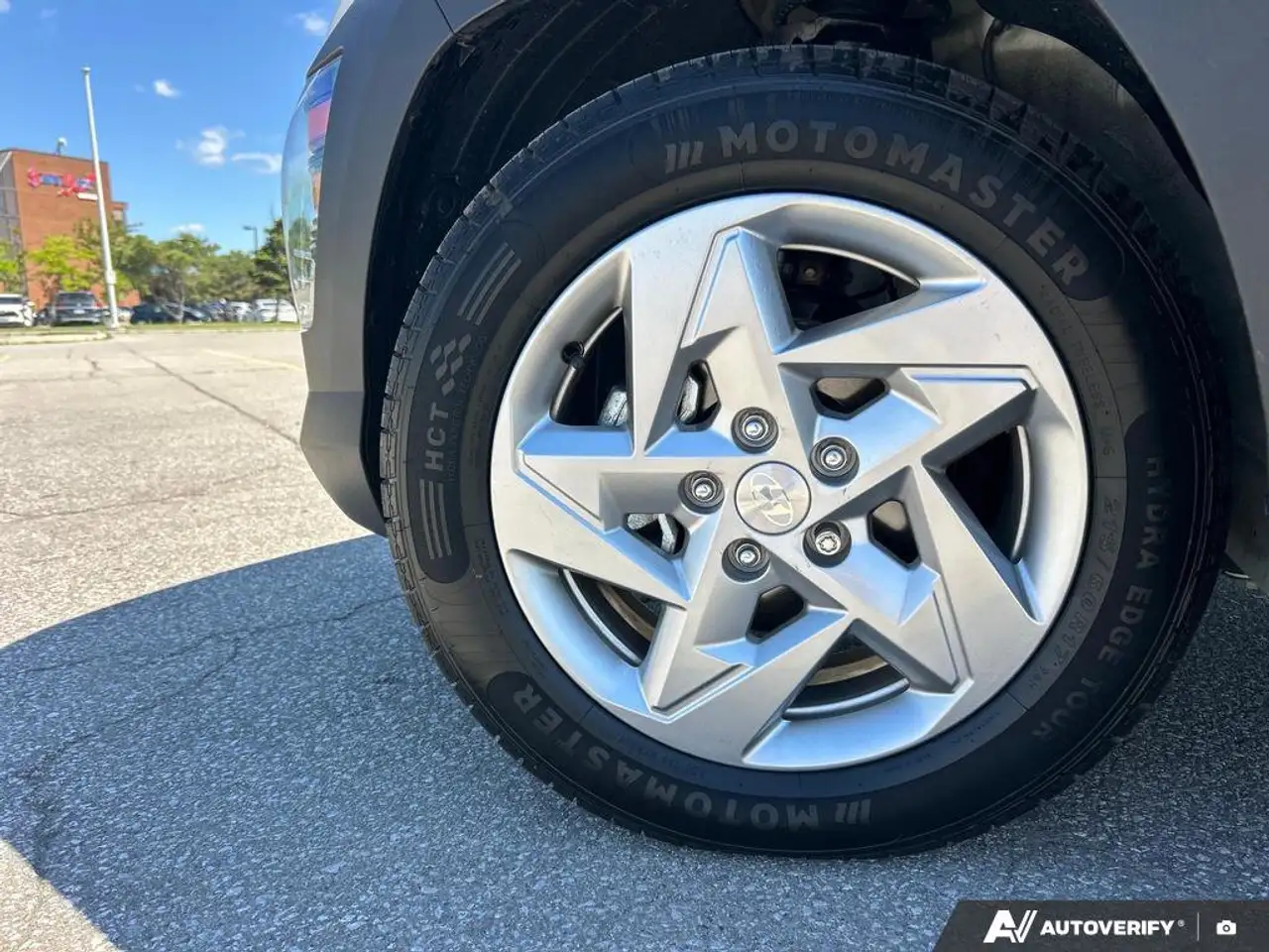 Hyundai KONA снимка Hyundai KONA