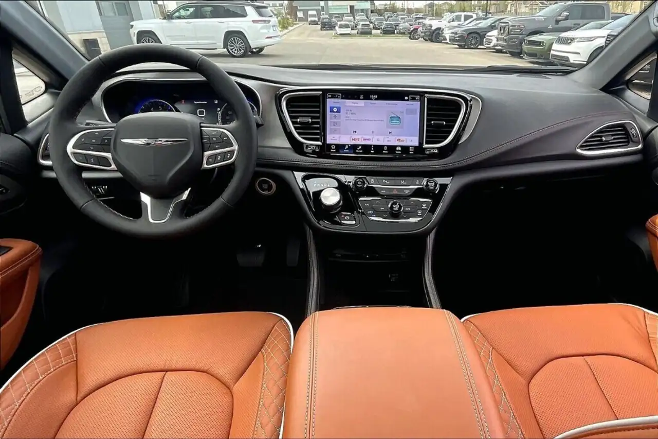 Chrysler Pacifica fotografie Chrysler Pacifica