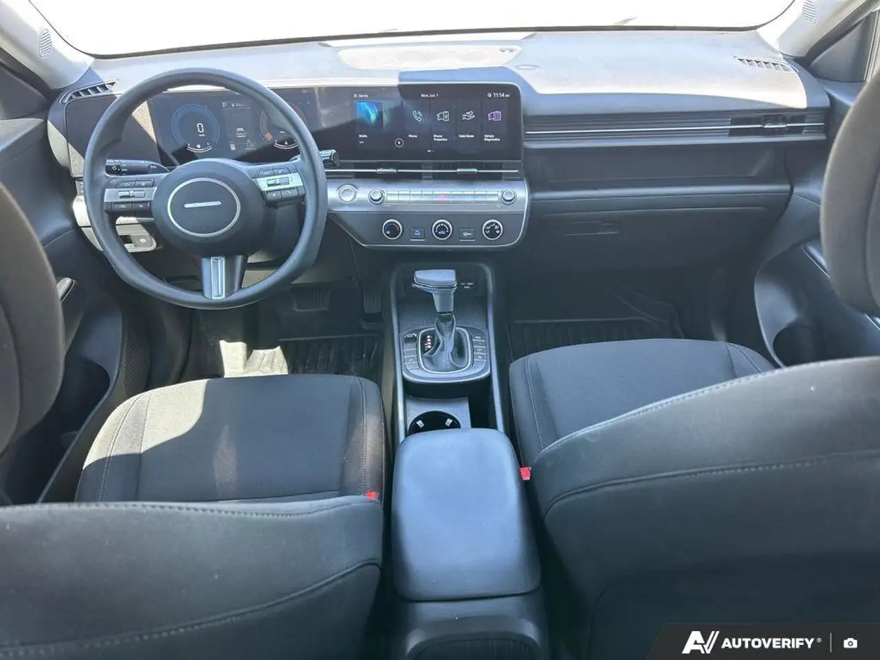 Hyundai KONA снимка Hyundai KONA