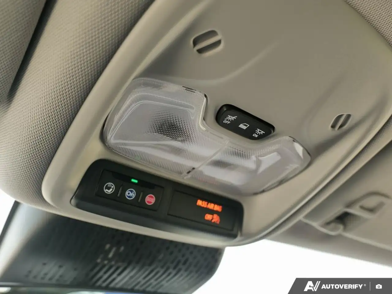 Chevrolet Bolt снимка Chevrolet Bolt