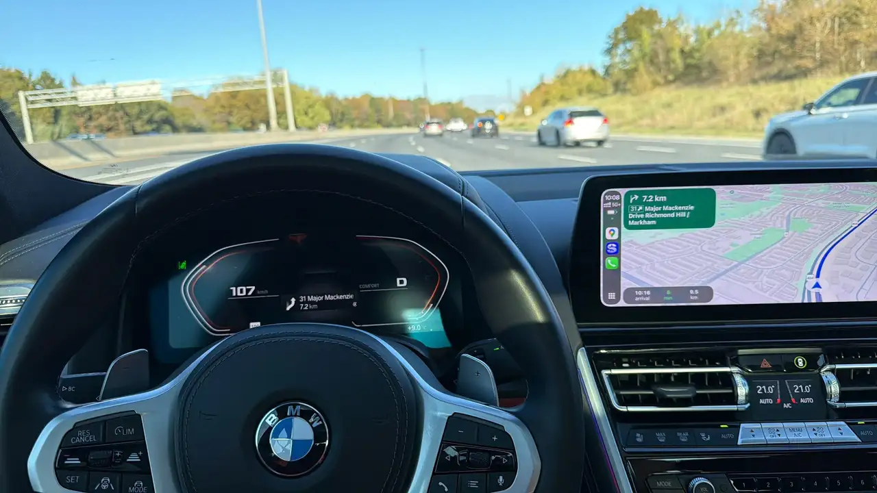 BMW 8 Series снимка BMW 8 Series