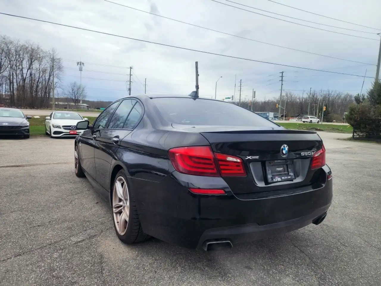 BMW 5 Series снимка BMW 5 Series