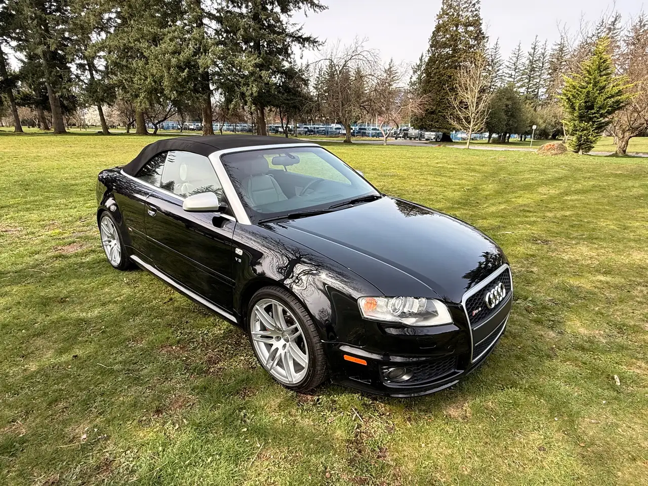 Audi RS4 снимка Audi RS4