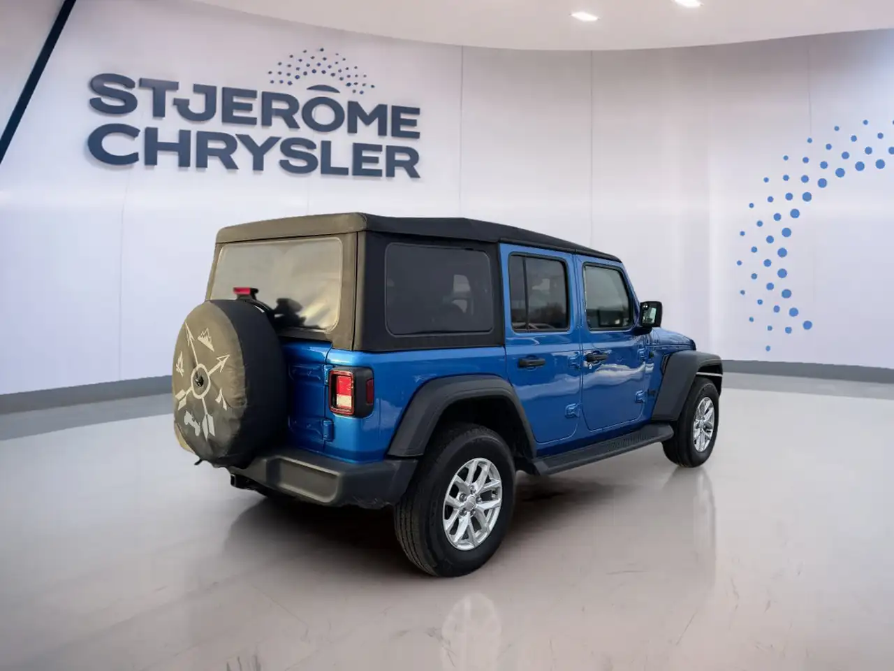 Jeep Wrangler снимка Jeep Wrangler