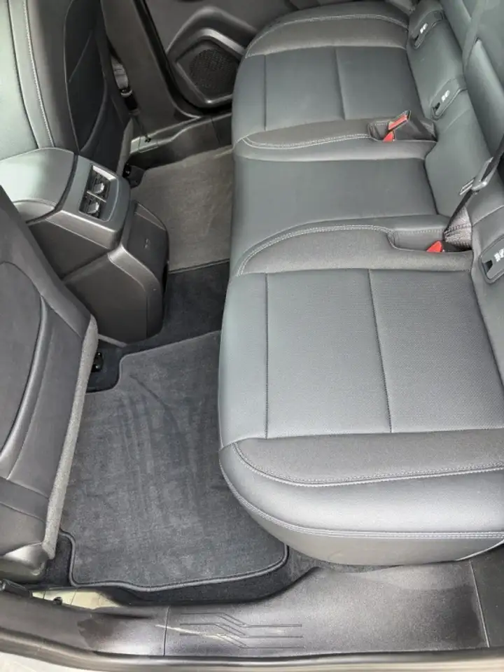 Chevrolet Equinox photo Chevrolet Equinox