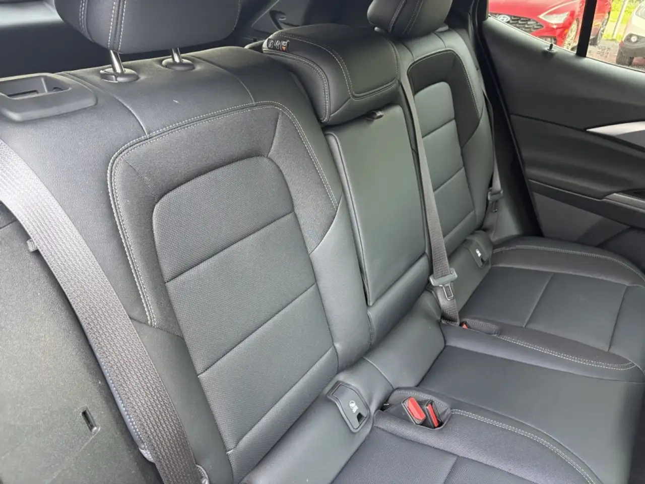 Chevrolet Equinox photo Chevrolet Equinox
