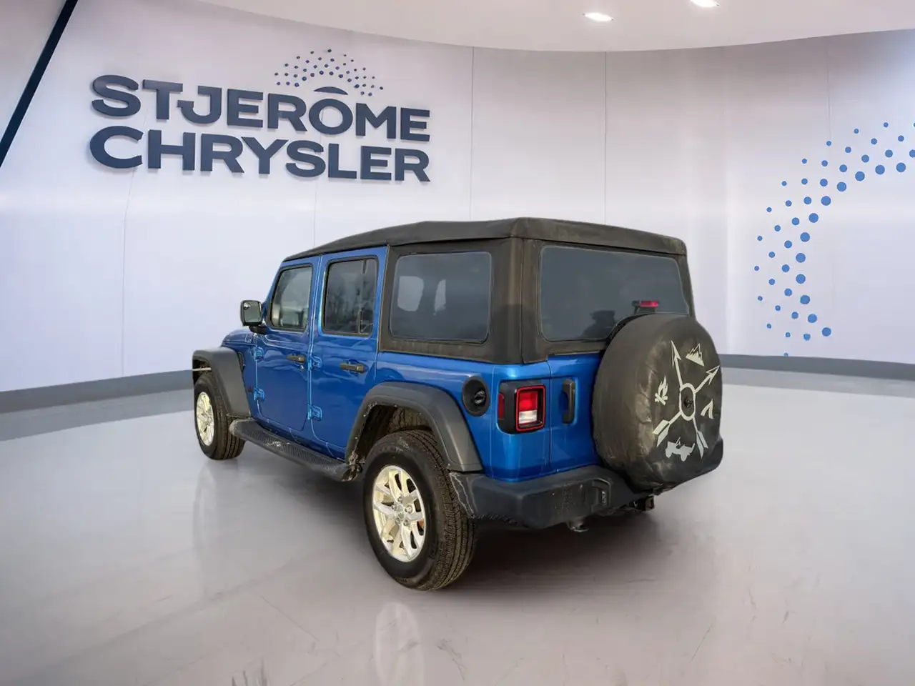 Jeep Wrangler снимка Jeep Wrangler