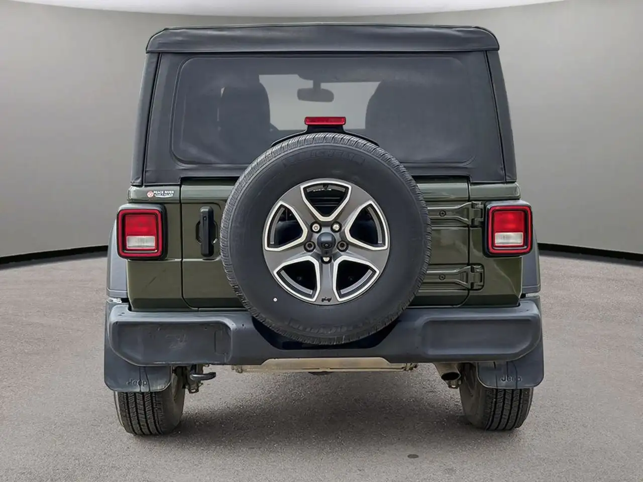Jeep Wrangler снимка Jeep Wrangler