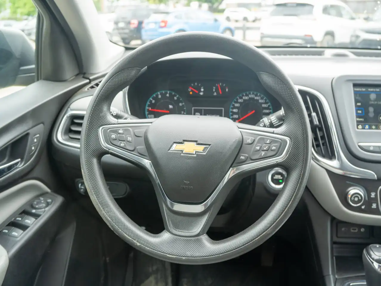 Chevrolet Equinox photo Chevrolet Equinox