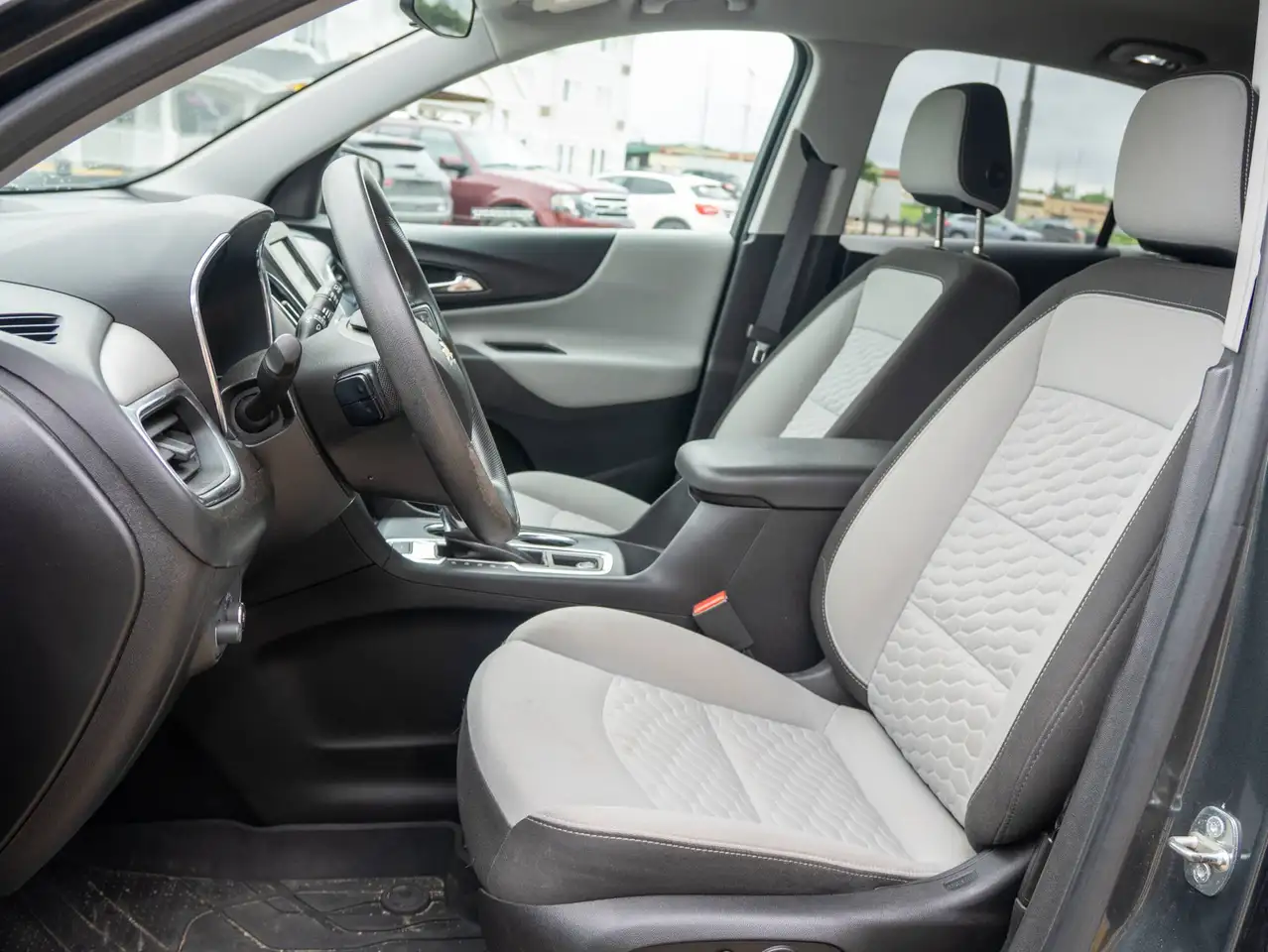Chevrolet Equinox photo Chevrolet Equinox