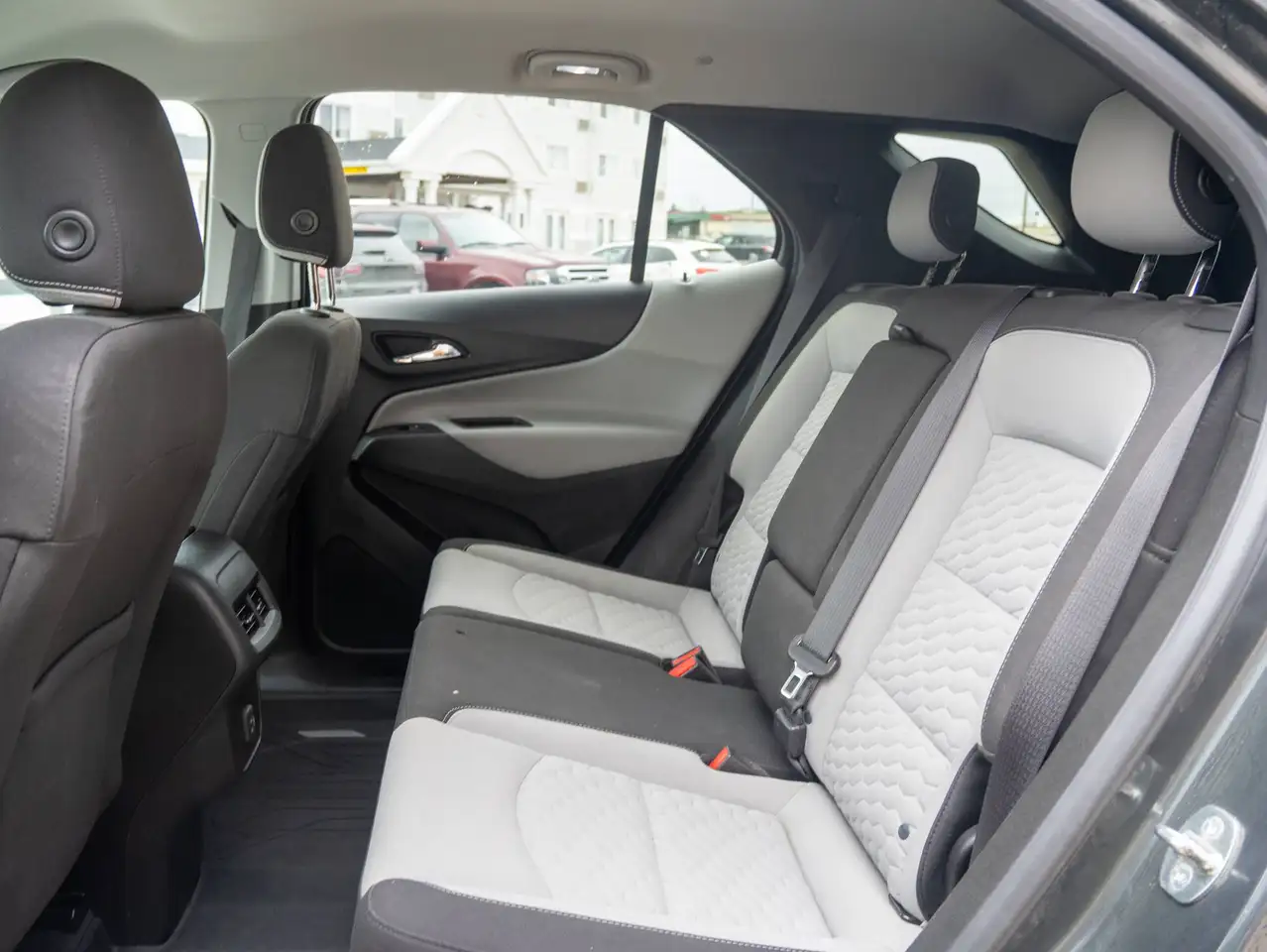 Chevrolet Equinox photo Chevrolet Equinox