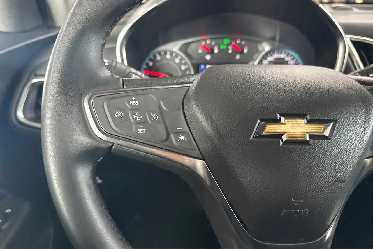 Chevrolet Equinox photo Chevrolet Equinox