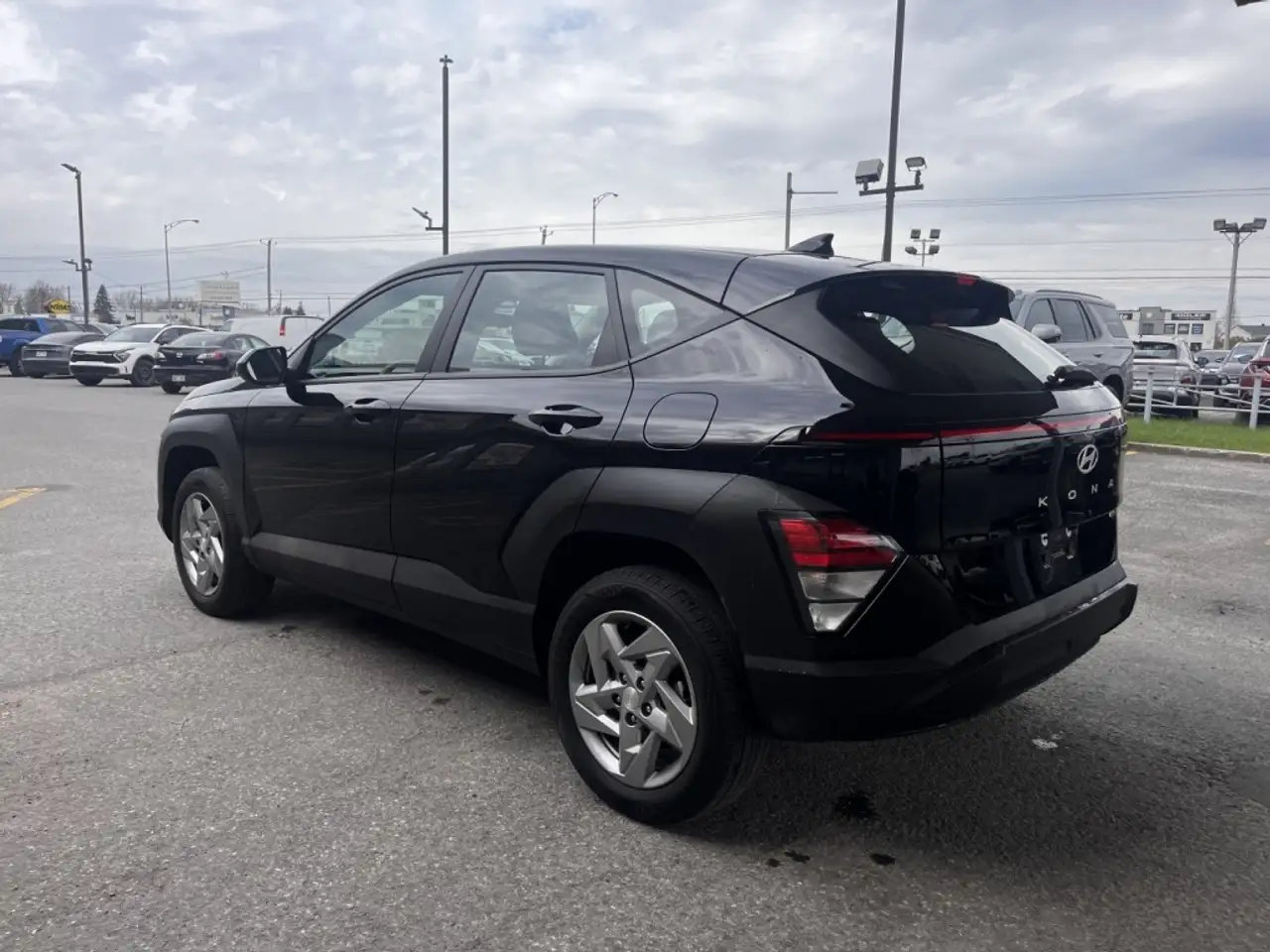 Hyundai KONA снимка Hyundai KONA