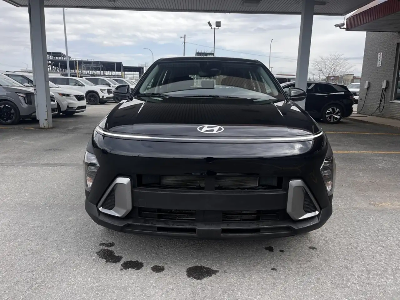Hyundai KONA снимка Hyundai KONA