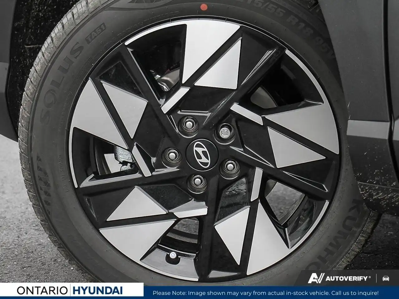 Hyundai KONA снимка Hyundai KONA