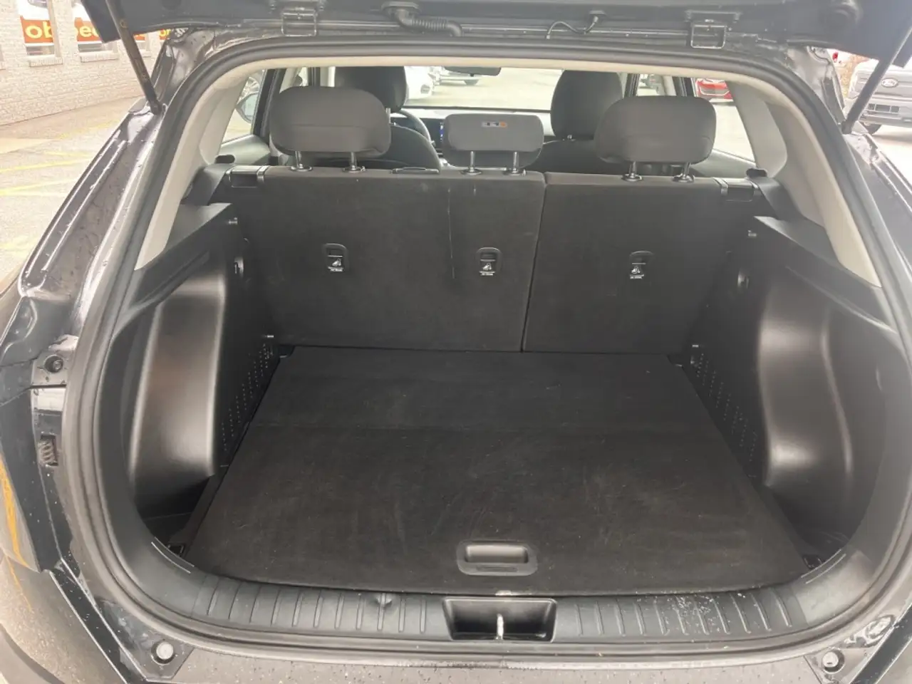 Hyundai KONA снимка Hyundai KONA