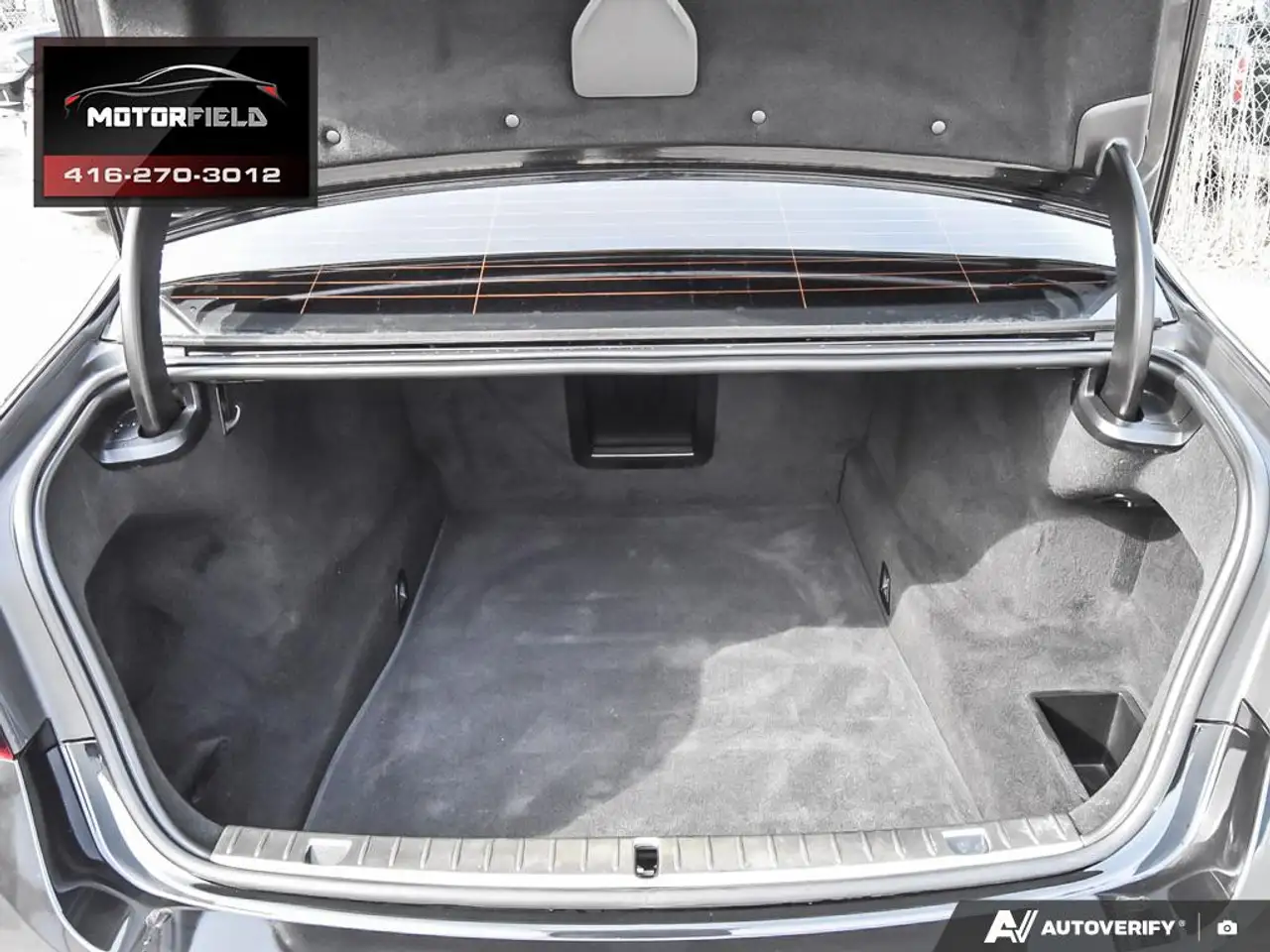 BMW 7 Series photo BMW 7 Series