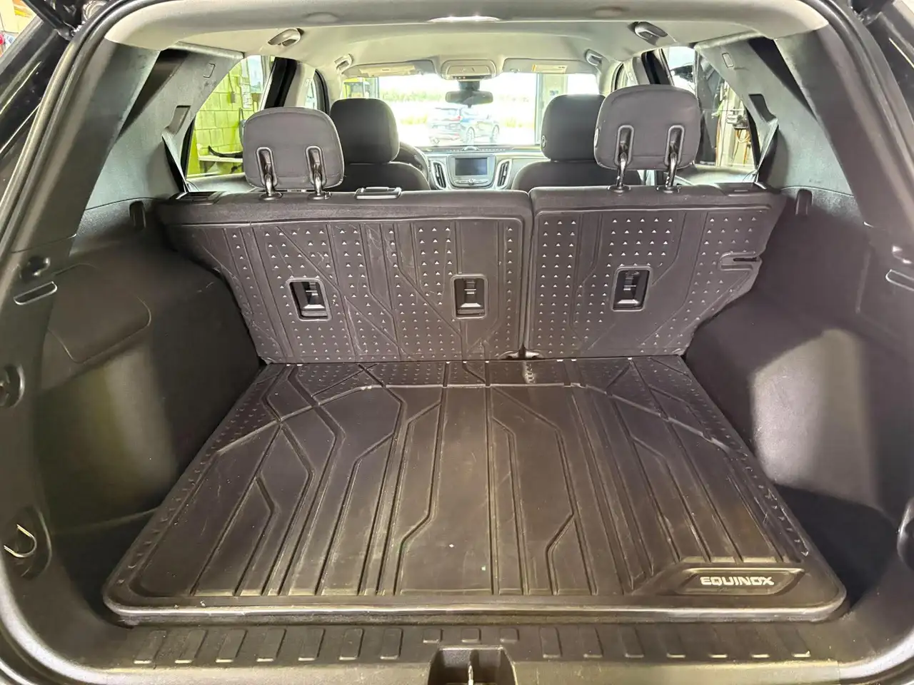 Chevrolet Equinox photo Chevrolet Equinox