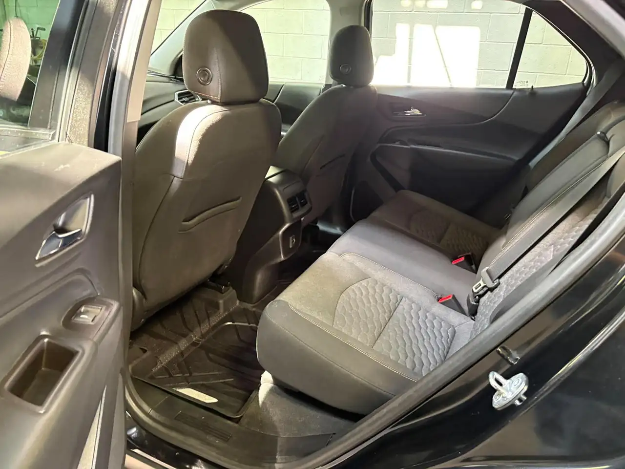 Chevrolet Equinox photo Chevrolet Equinox