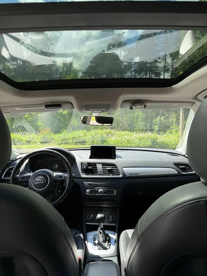 Audi Q3 photo Audi Q3
