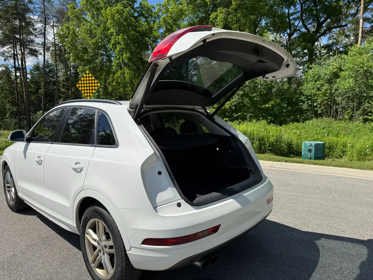 Audi Q3 photo Audi Q3