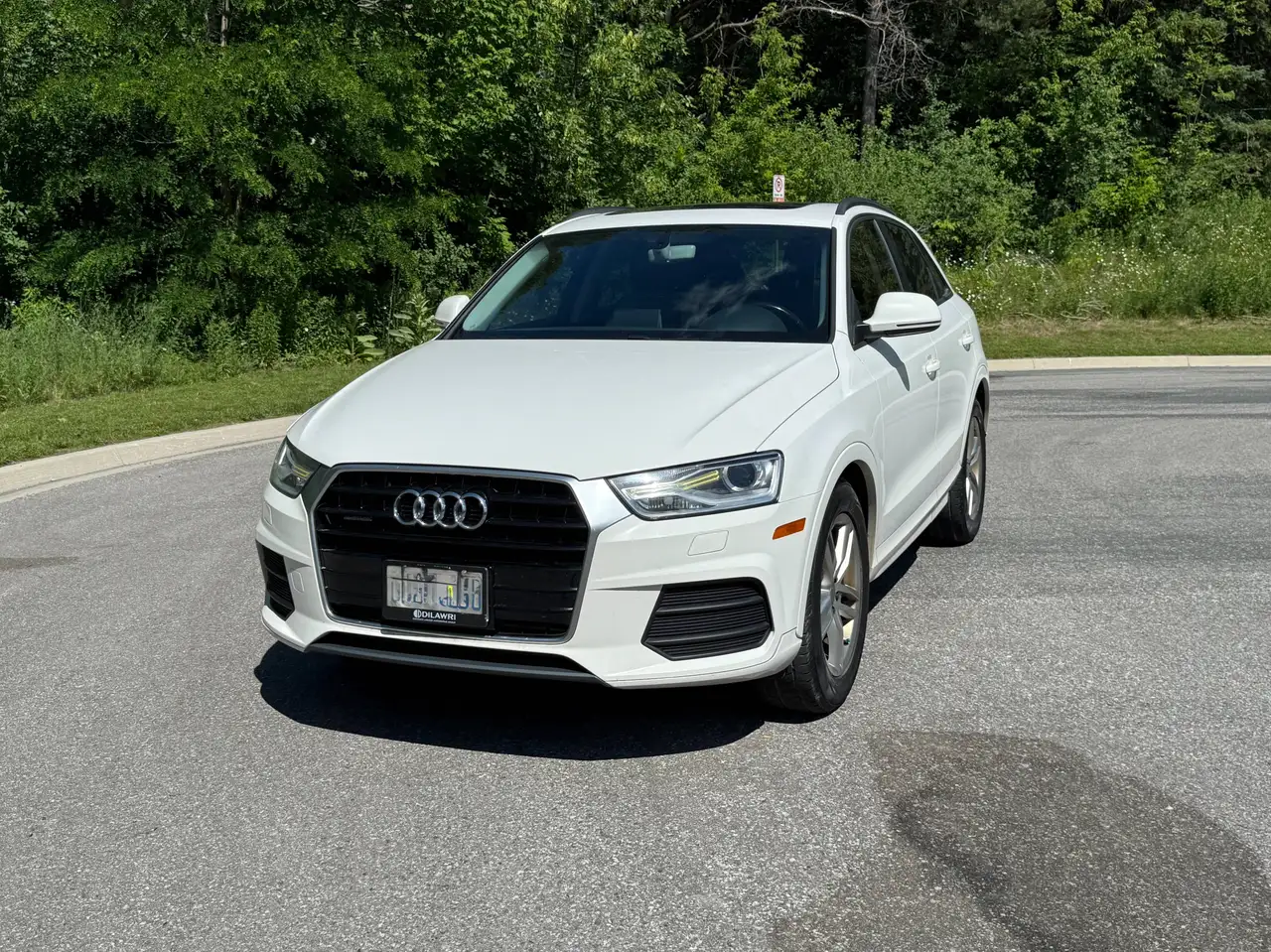 Audi Q3 photo Audi Q3