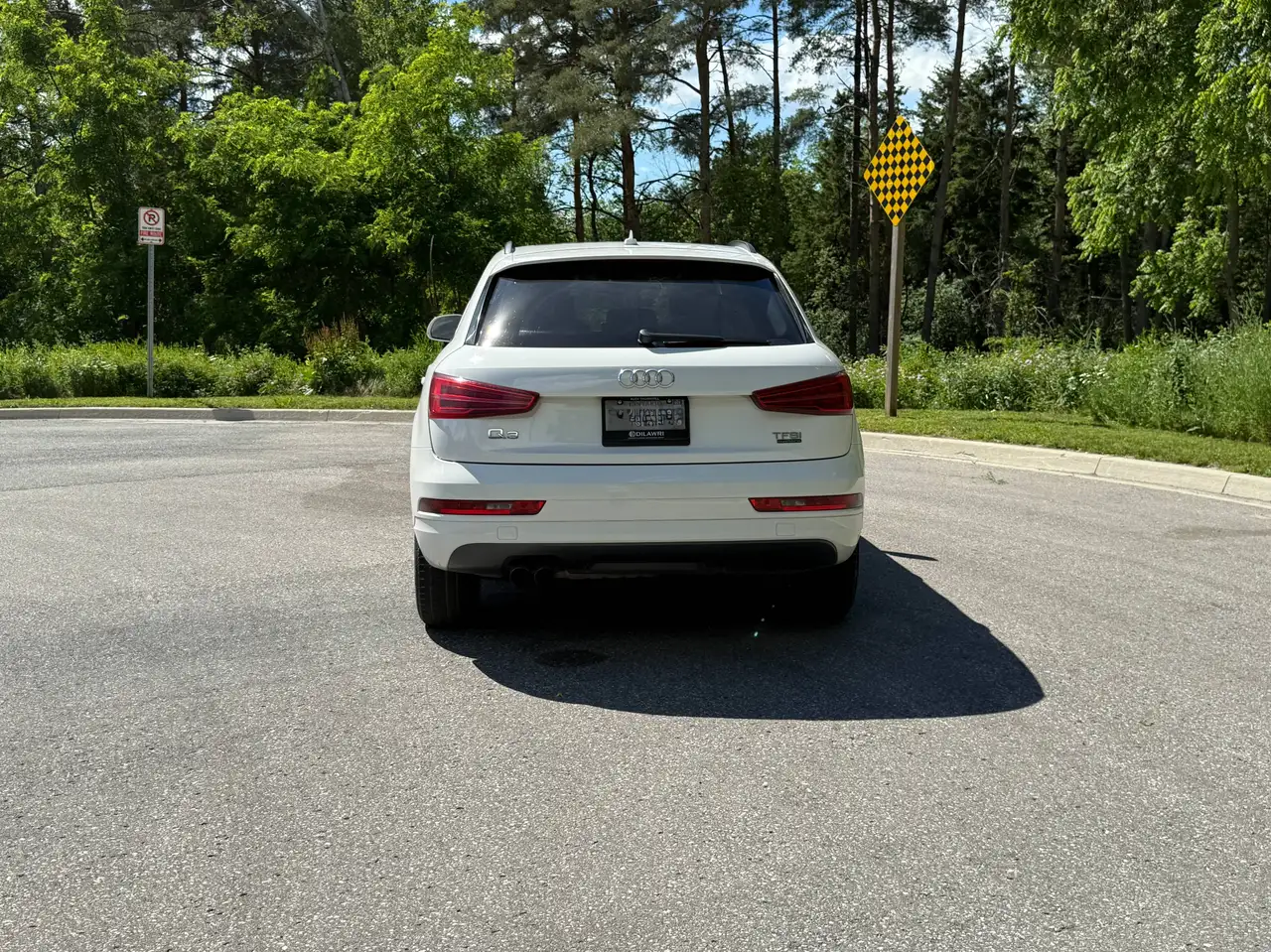 Audi Q3 photo Audi Q3