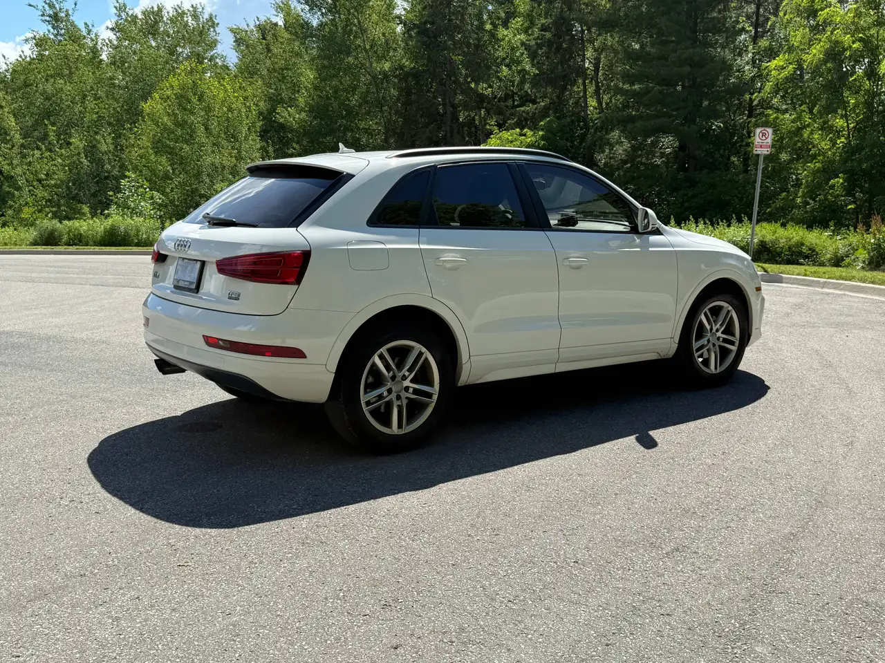 Audi Q3 photo Audi Q3