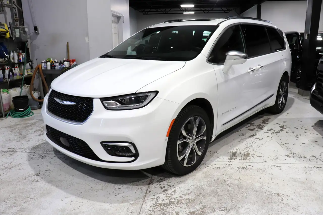 2024 Chrysler Pacifica