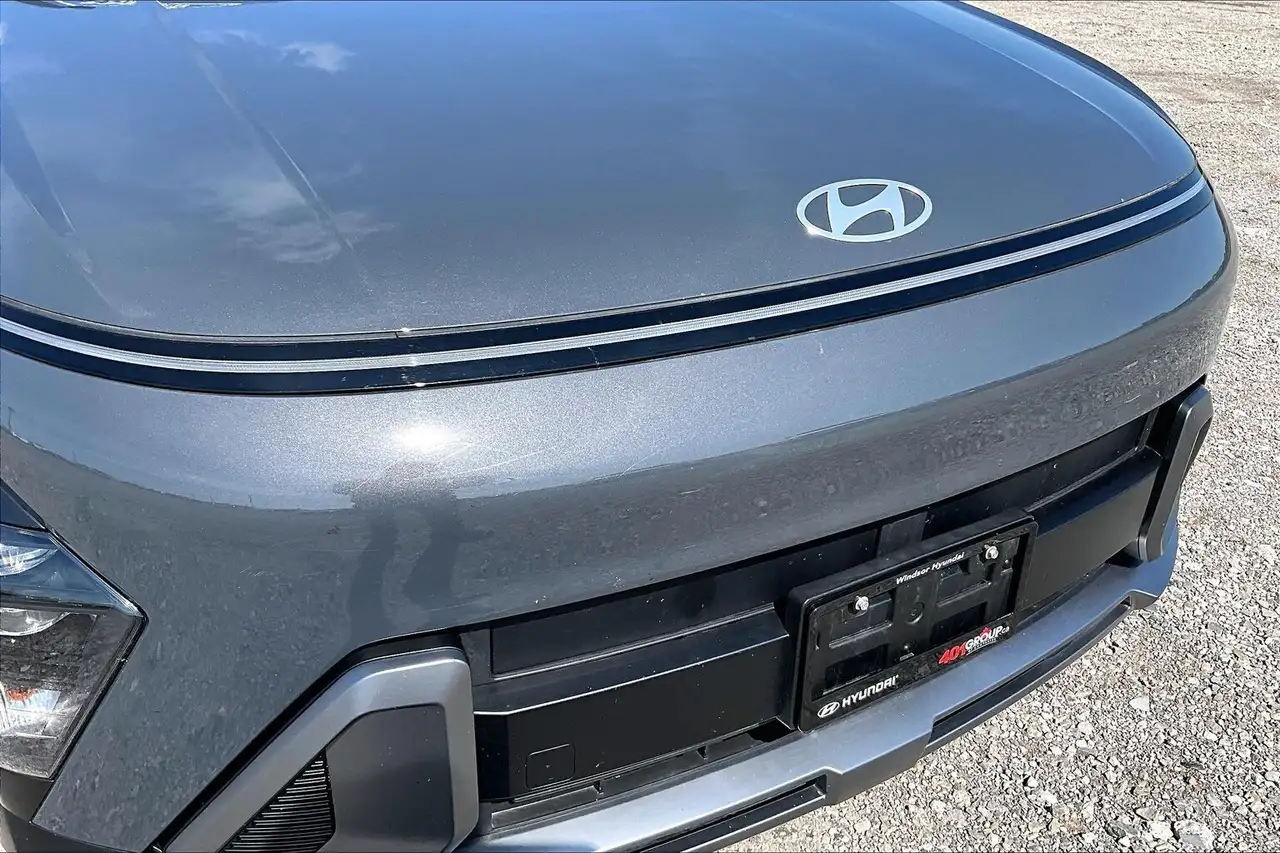 Hyundai KONA снимка Hyundai KONA