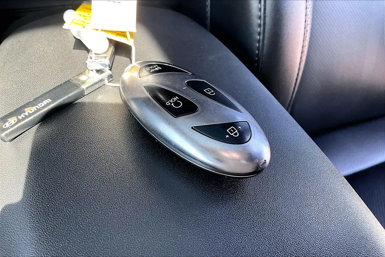 Hyundai KONA снимка Hyundai KONA