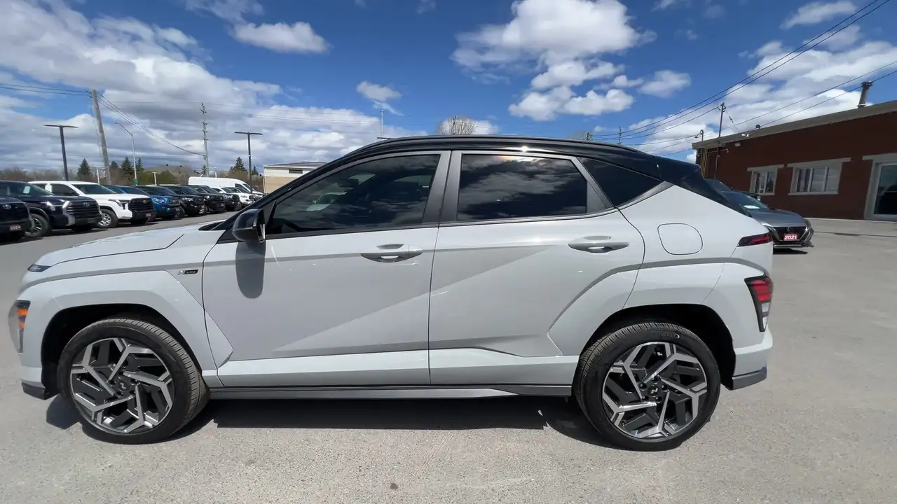 Hyundai KONA photo Hyundai KONA