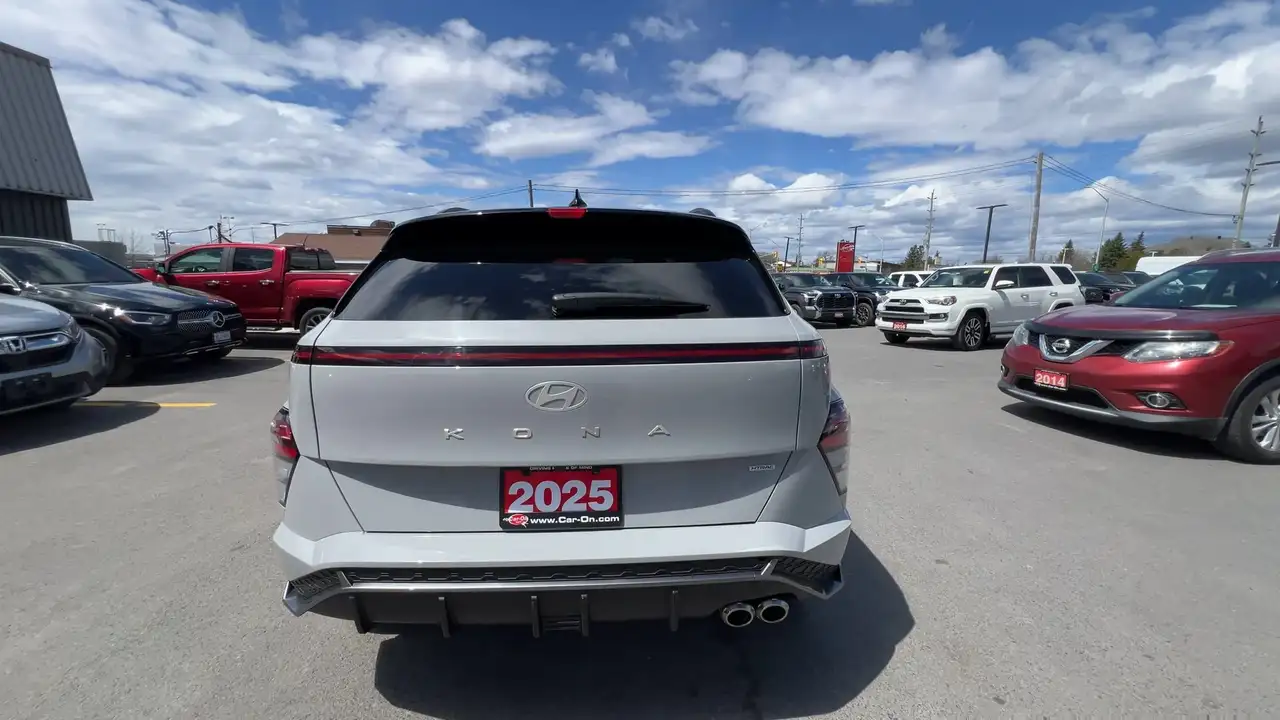 Hyundai KONA photo Hyundai KONA