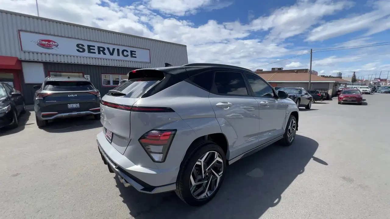 Hyundai KONA photo Hyundai KONA