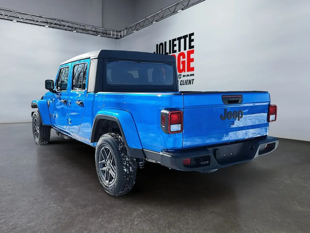 Jeep Gladiator снимка Jeep Gladiator