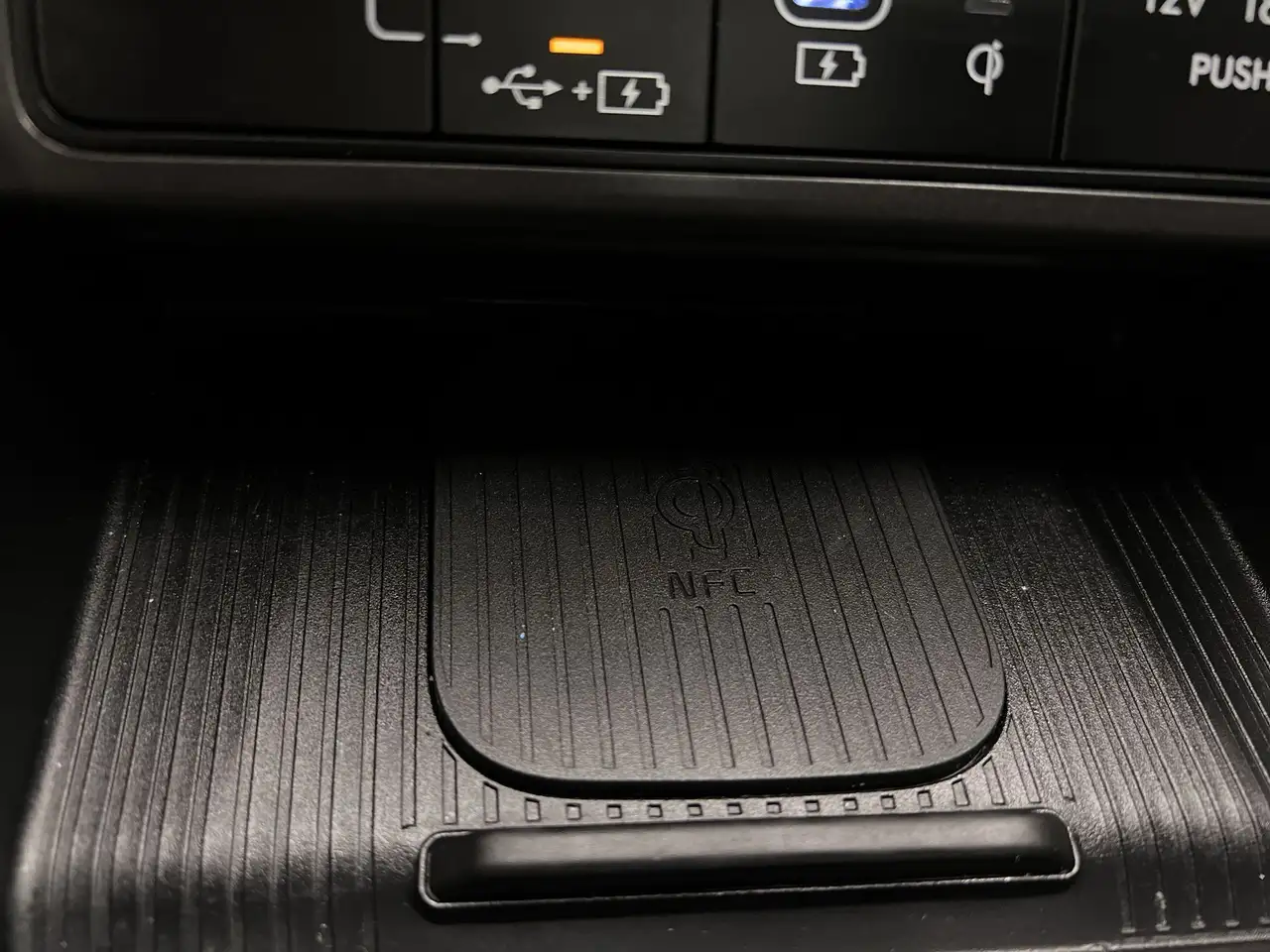 Hyundai KONA photo Hyundai KONA